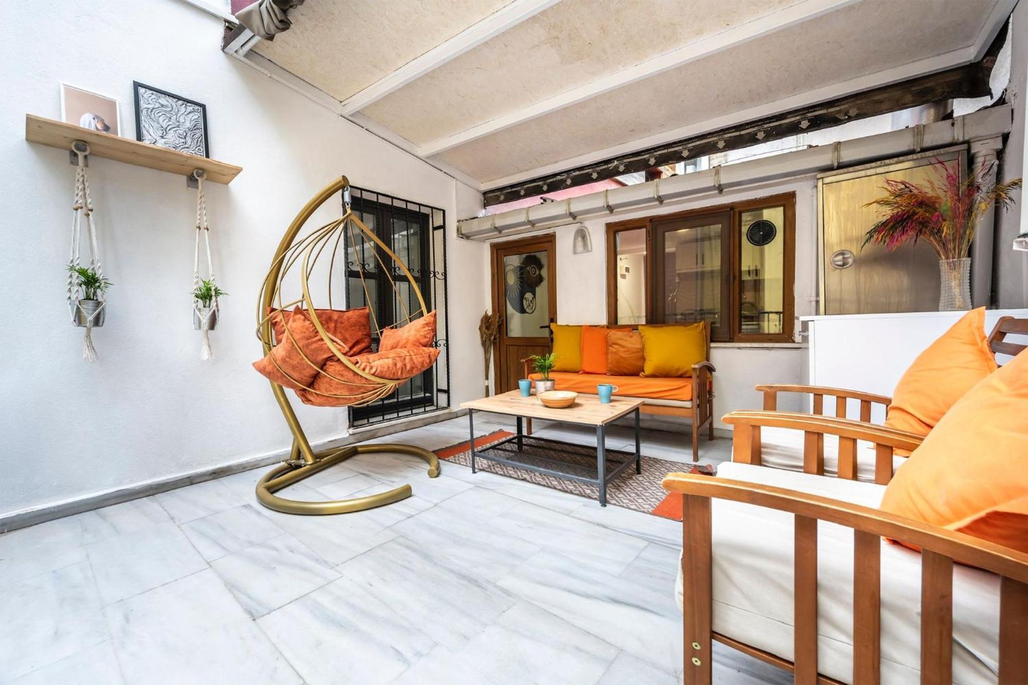 Galata Five Apartments Истанбул Екстериор снимка