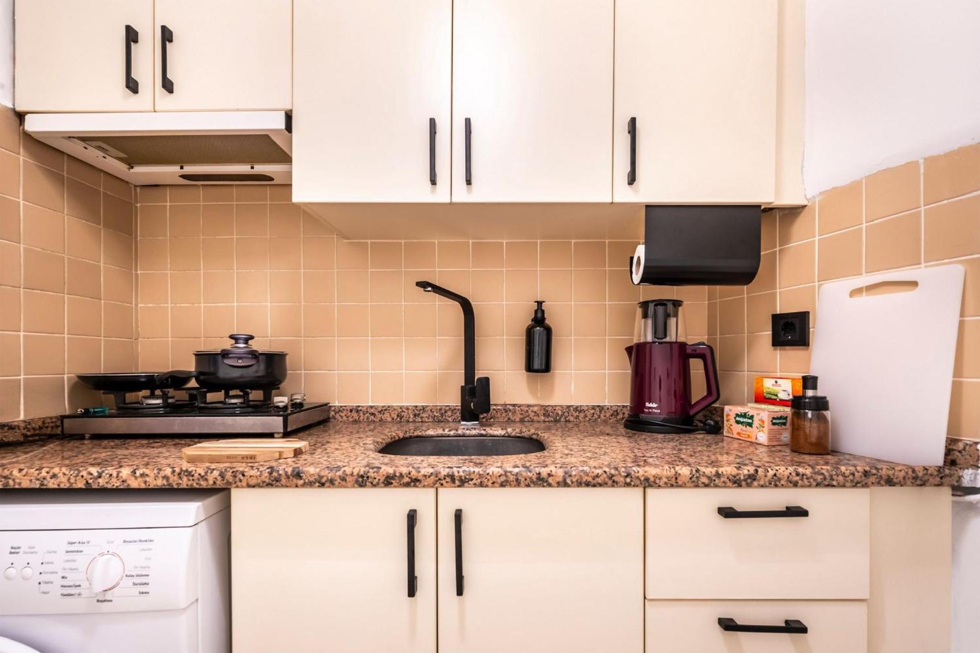 Galata Five Apartments Истанбул Екстериор снимка