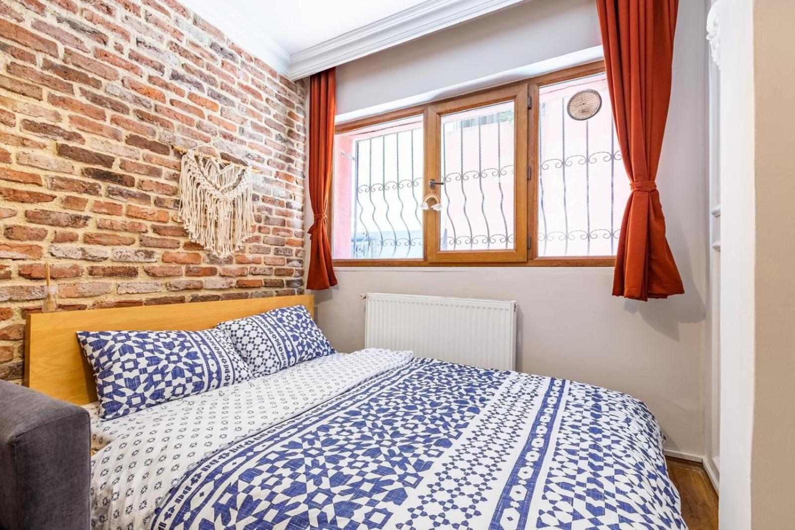 Galata Five Apartments Истанбул Екстериор снимка