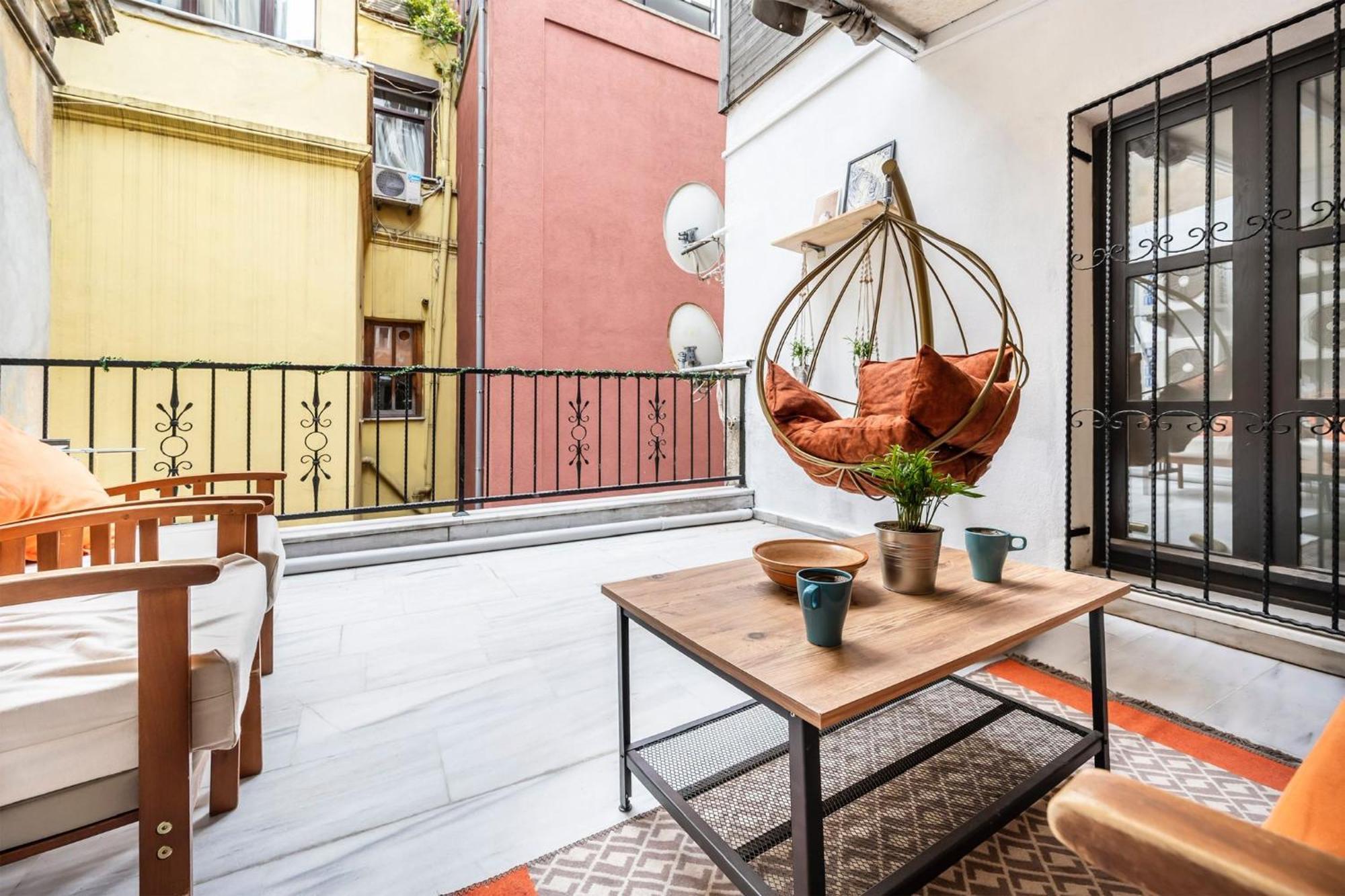 Galata Five Apartments Истанбул Екстериор снимка